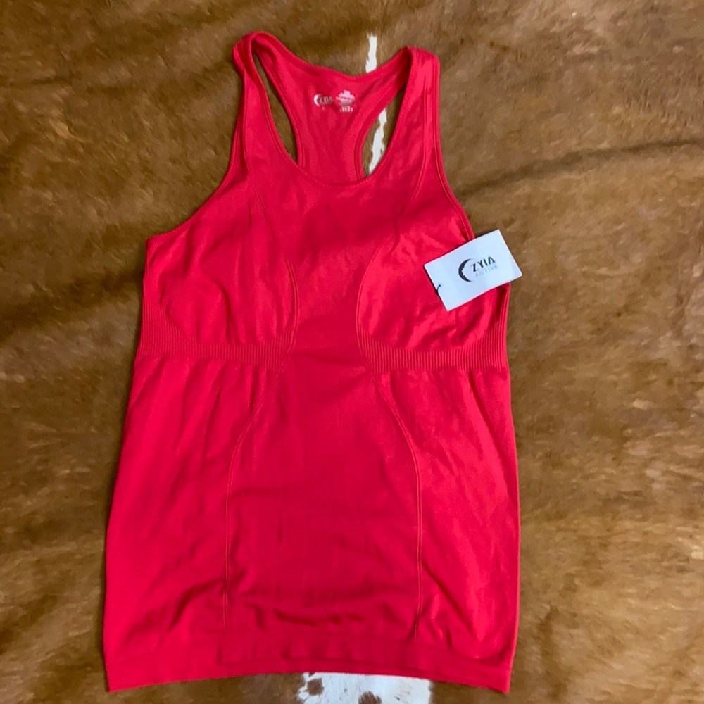 NWT Zyia Red Copper Charger Tank Size Large